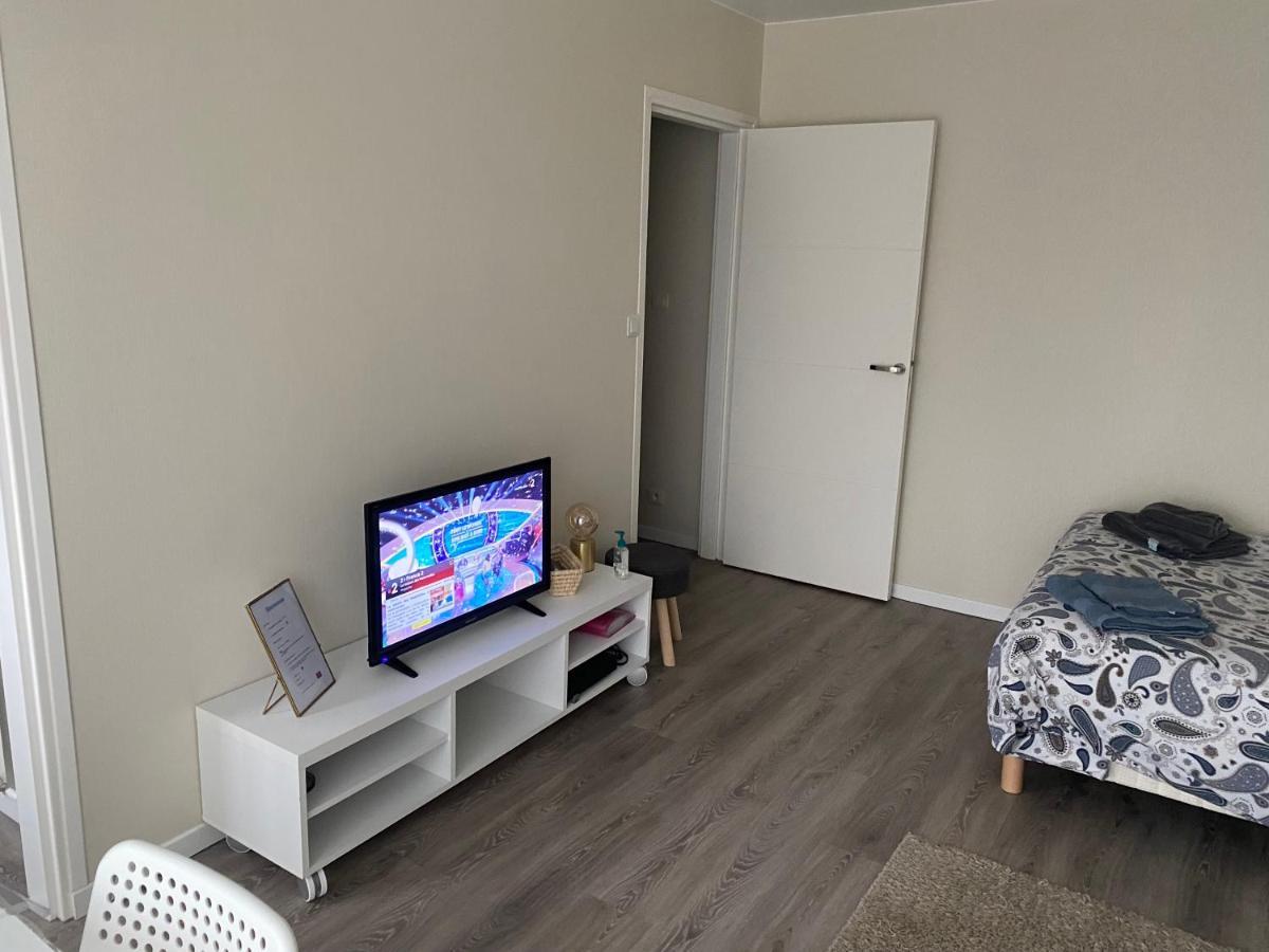 Appartement Parc De Fresnoy Roye  Buitenkant foto